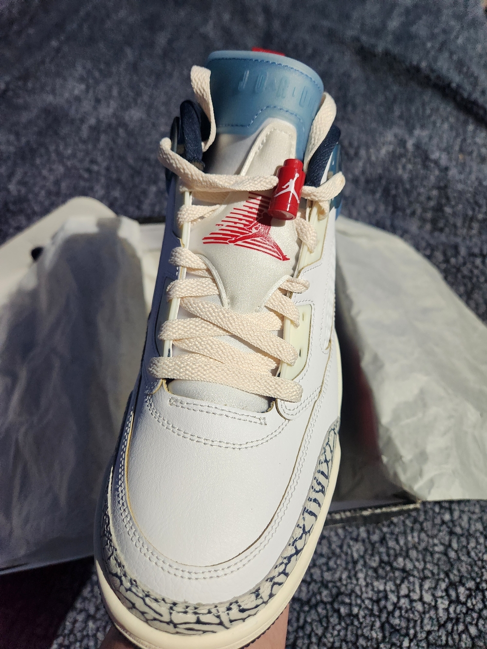 Jordan Spizike's low - Picture 2 of 4
